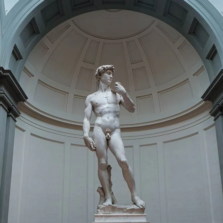 El David original de Miguel Ángel bajo la Tribuna de la Galería de la Accademia de Florencia